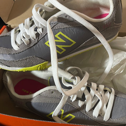 New Balance Woman Sneakers