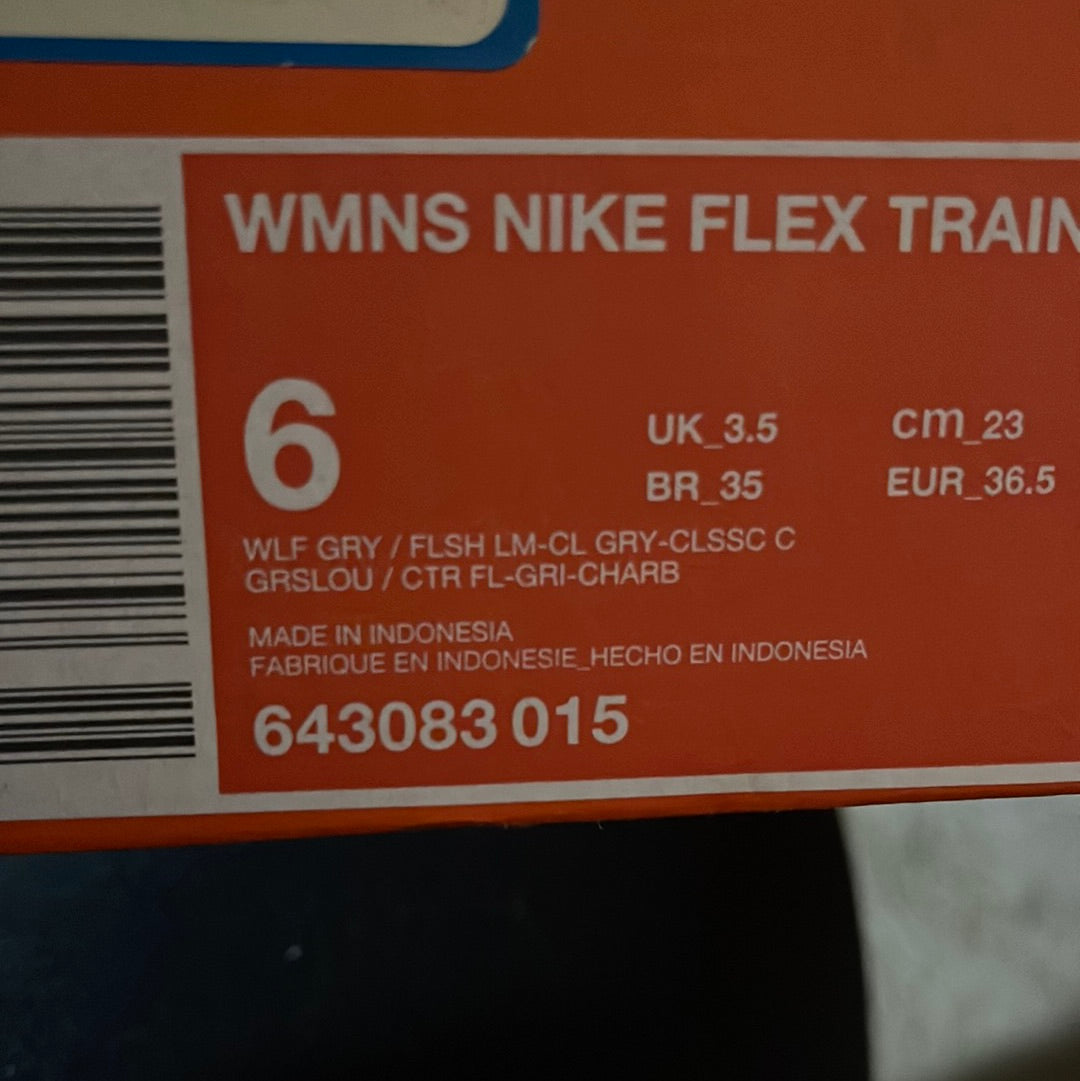 Woman’s Nike Flex