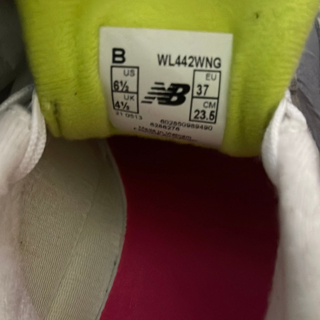 New Balance Woman Sneakers