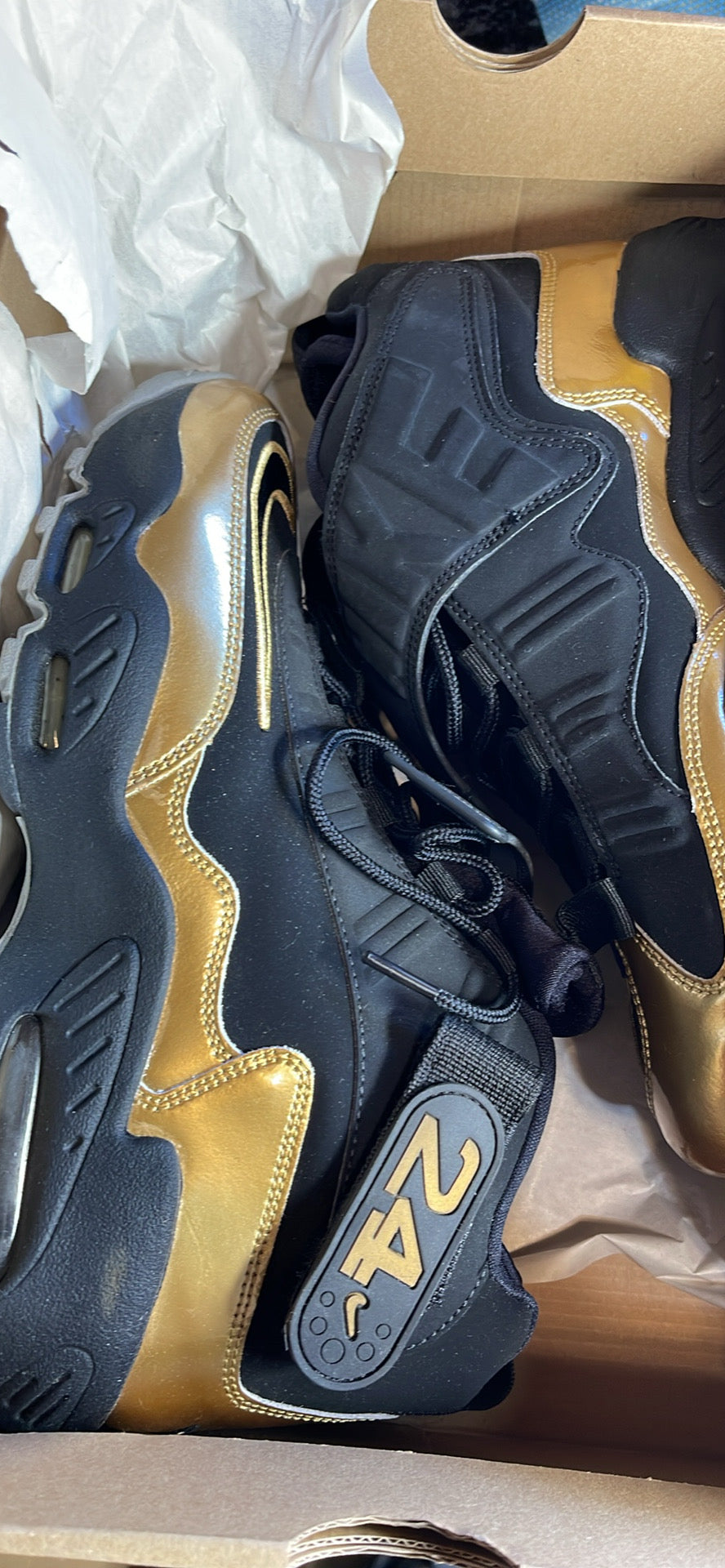Nike Air Griffey Max 1 Black Metallic Gold 354912-006 Men's Preowned
