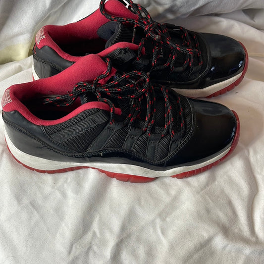 Nike Air Jordan 11 Retro Low BG 'Bred' 528896-012