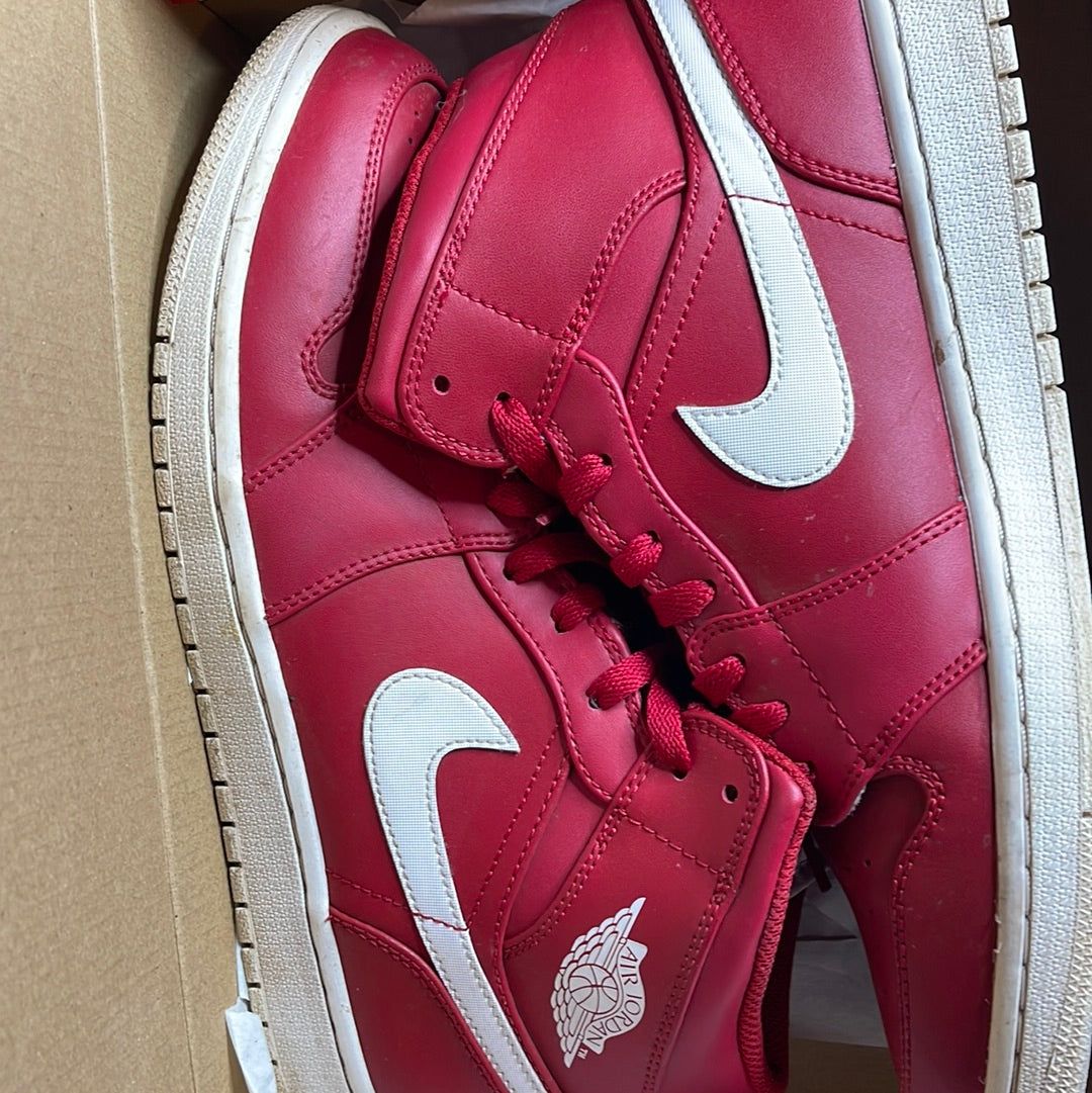 Nike AIR JORDAN 1 Retro Mid Gym Red 2.0, 554724-600