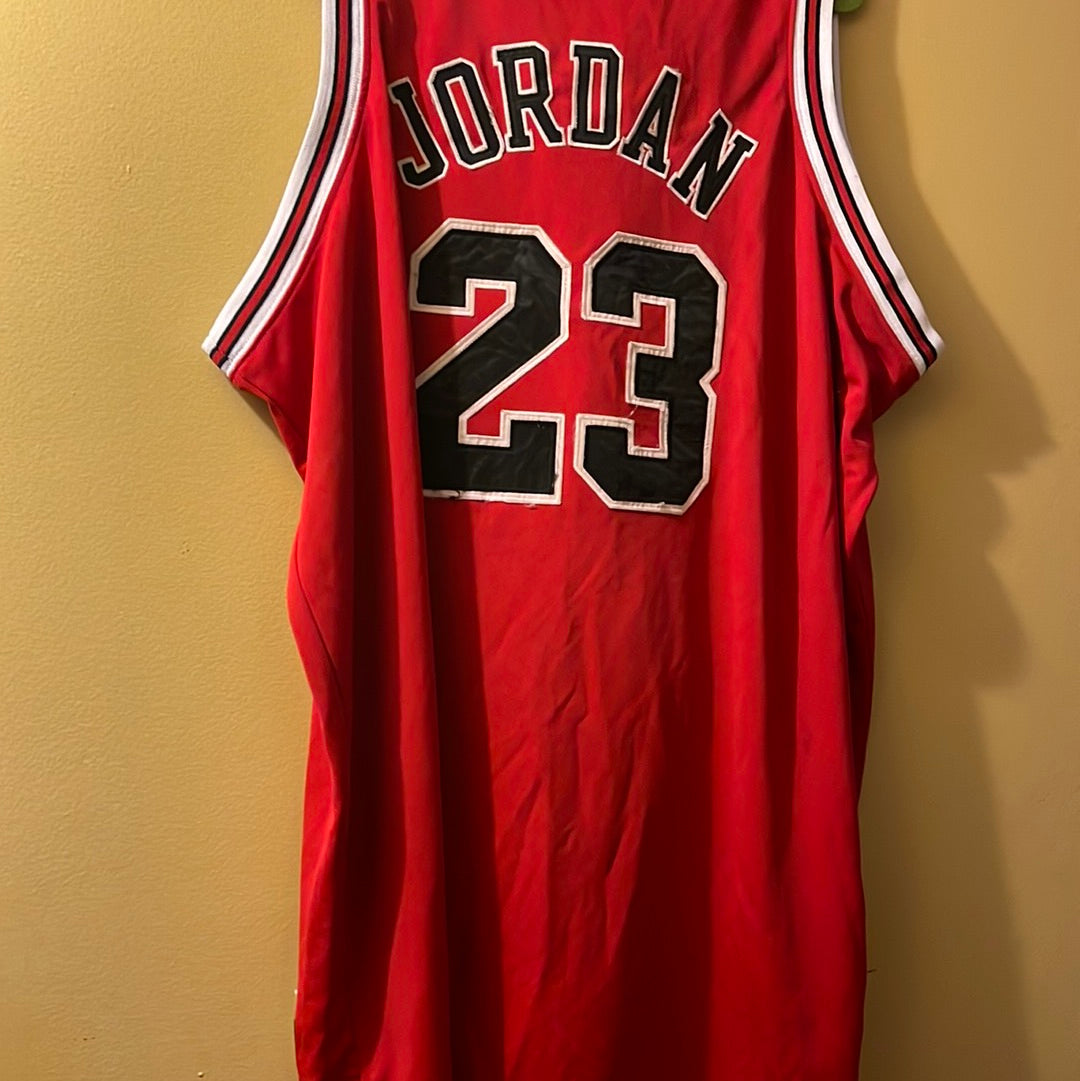 Michael Jordan #23 Chicago Bulls Red Basketball Jersey