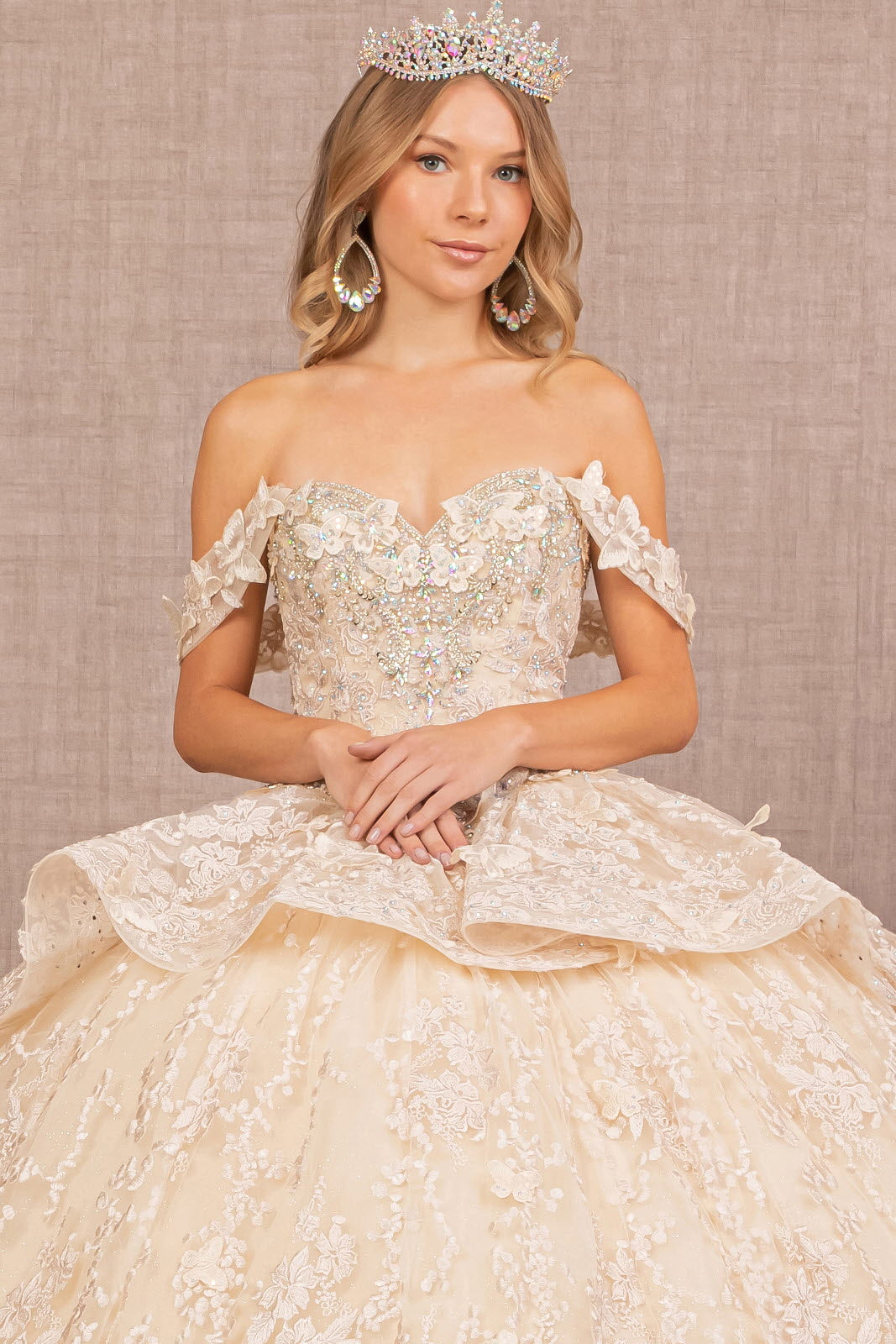 Jewel 3D Butterfly Applique Off Shoulder Mesh Quinceanera Dress GLGL3112