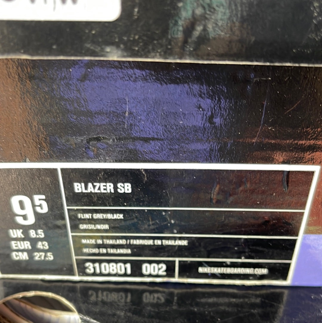 Nike SB Blazer Made in '81  310801 002 DS VINTAGE DS w/ box