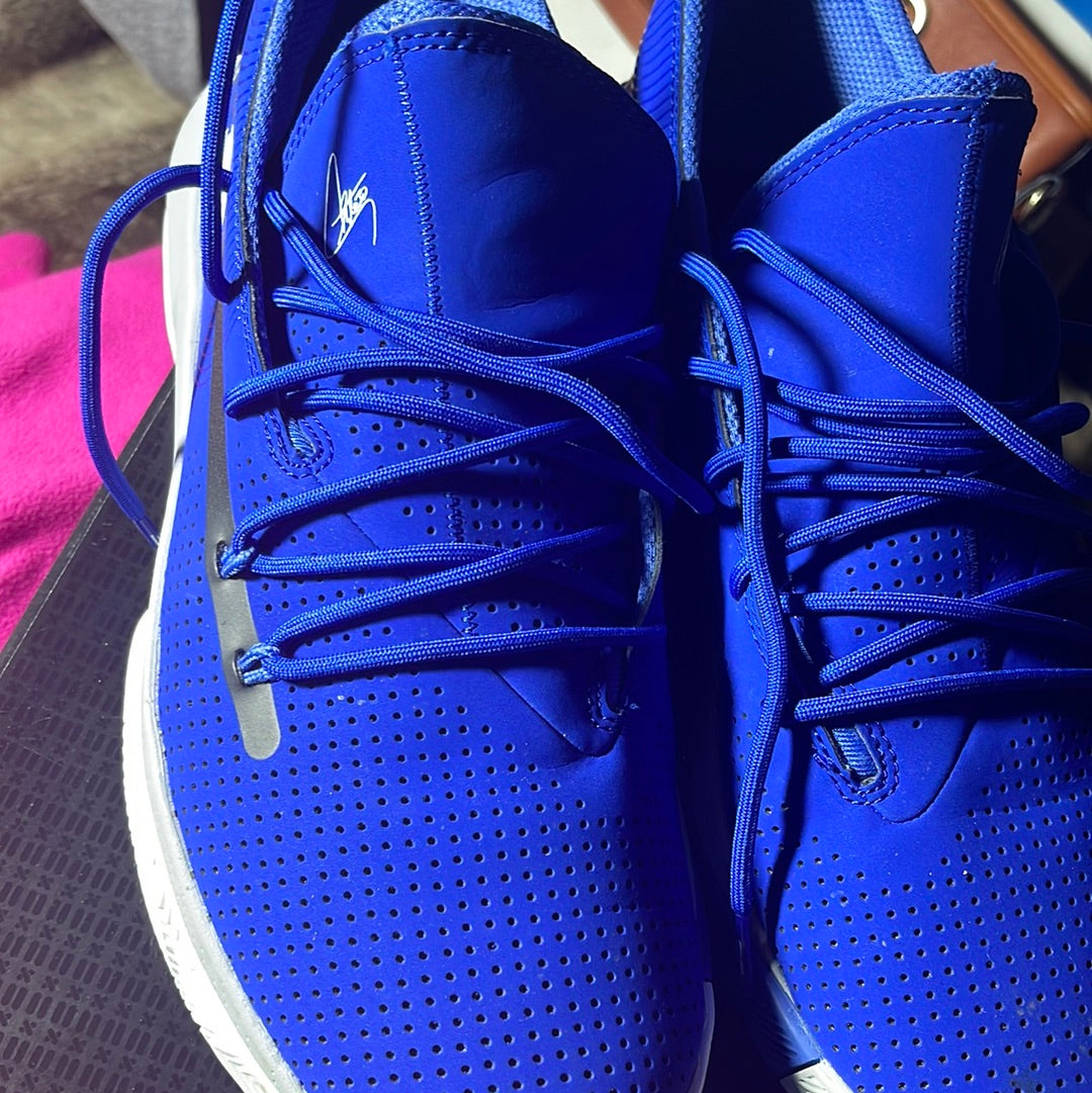 Under Armour Mens SC 3 ZER0 III 3022048-400 Blue Basketball Shoes