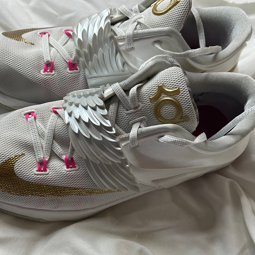 Nike Aunt Pearl 745407-176 White Basketball Sneakers Athletic