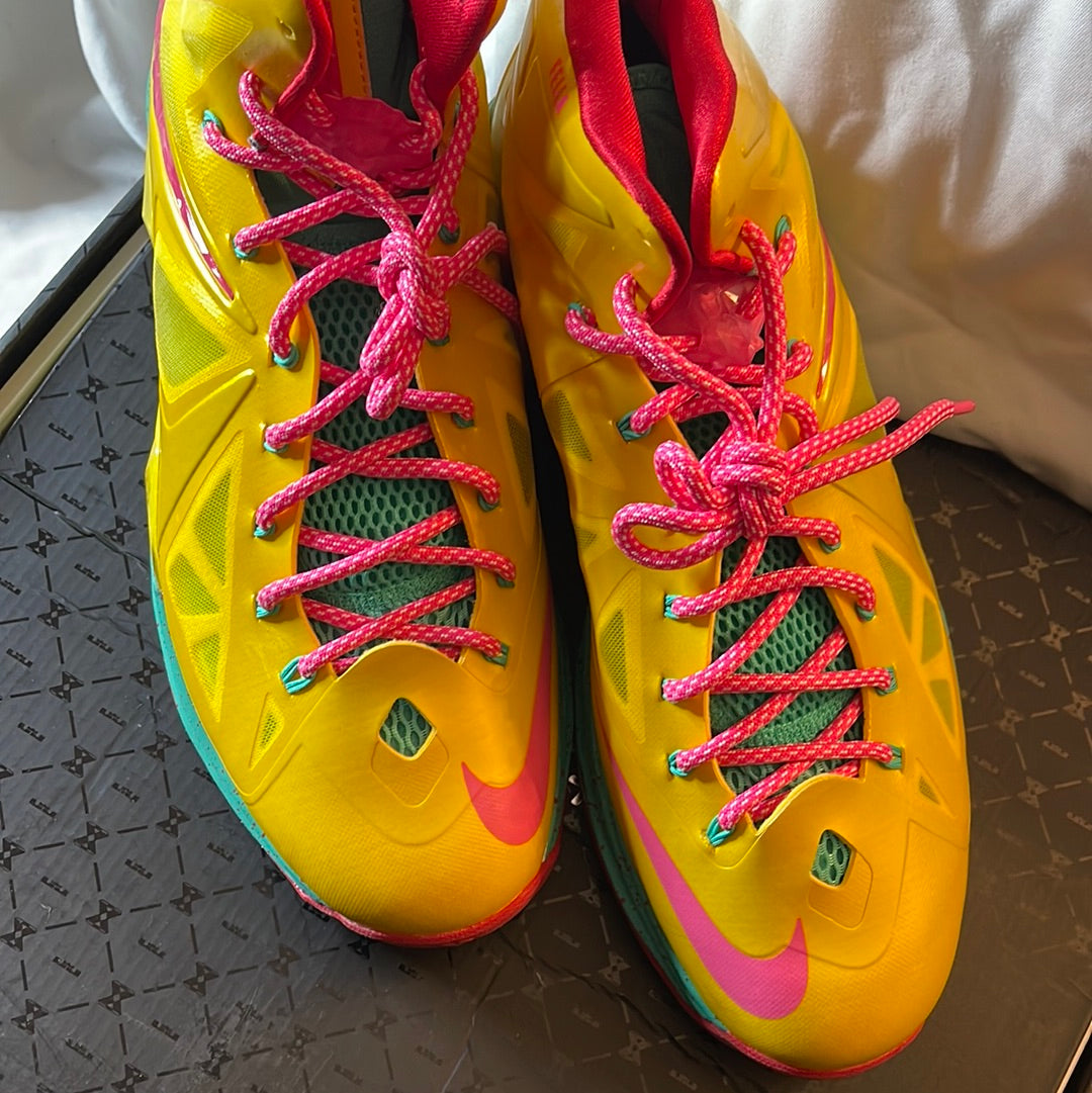 Nike LeBron 578346-993